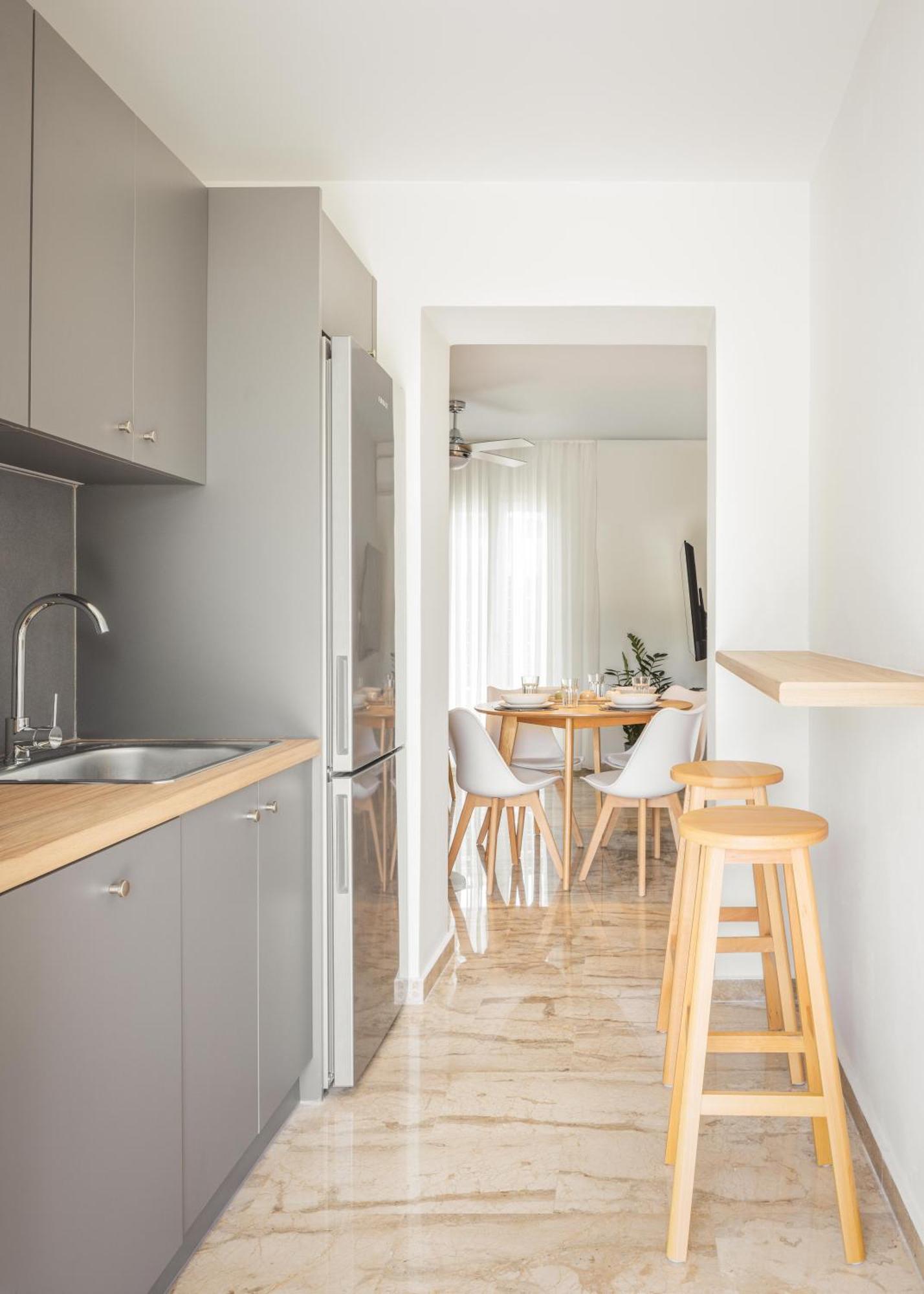 Minimalist Apartment Near The Airport And The City Center Kanálion Exterior photo